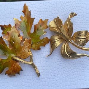 Vintage Brooches Bundle Monet & Weiss